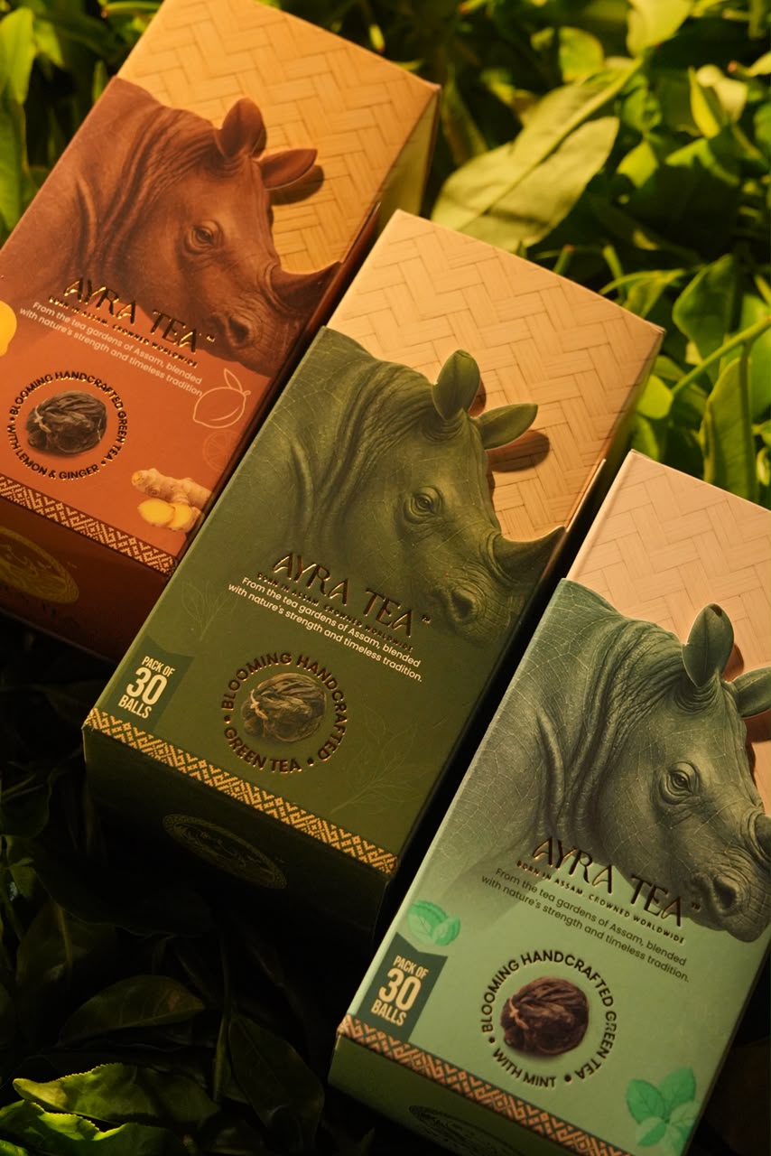Blooming handcrafted green tea